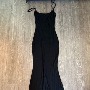 Elegant Black Evening Dress